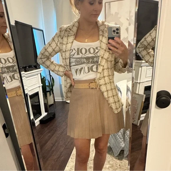 Tan Leather Pleated Skirt - Picture 9 of 11